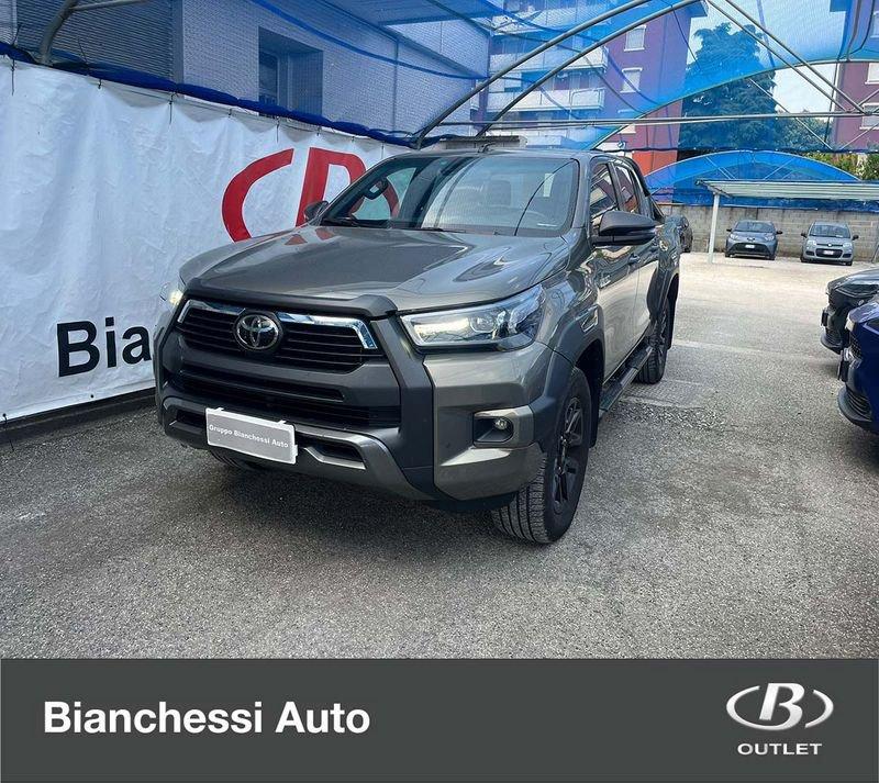 Toyota Hilux 2.8 D-4D A/T 4WD 48V 4 porte Double Cab Invincible