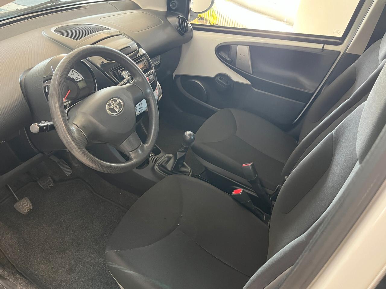 Toyota Aygo 1.0 5 porte EURO5 2014