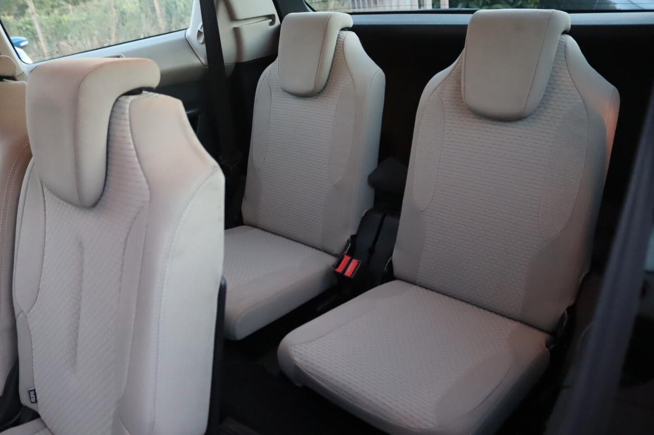 Citroen C4 Picasso 1.6 HDi 110 FAP CLASSIQUE 7 POSTI