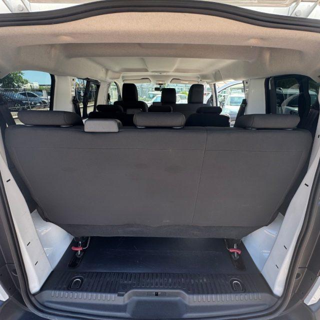 PEUGEOT Expert TRAVELLER 1.5 BlueHDi 120 S&S PC-TN COMBI COMPACT
