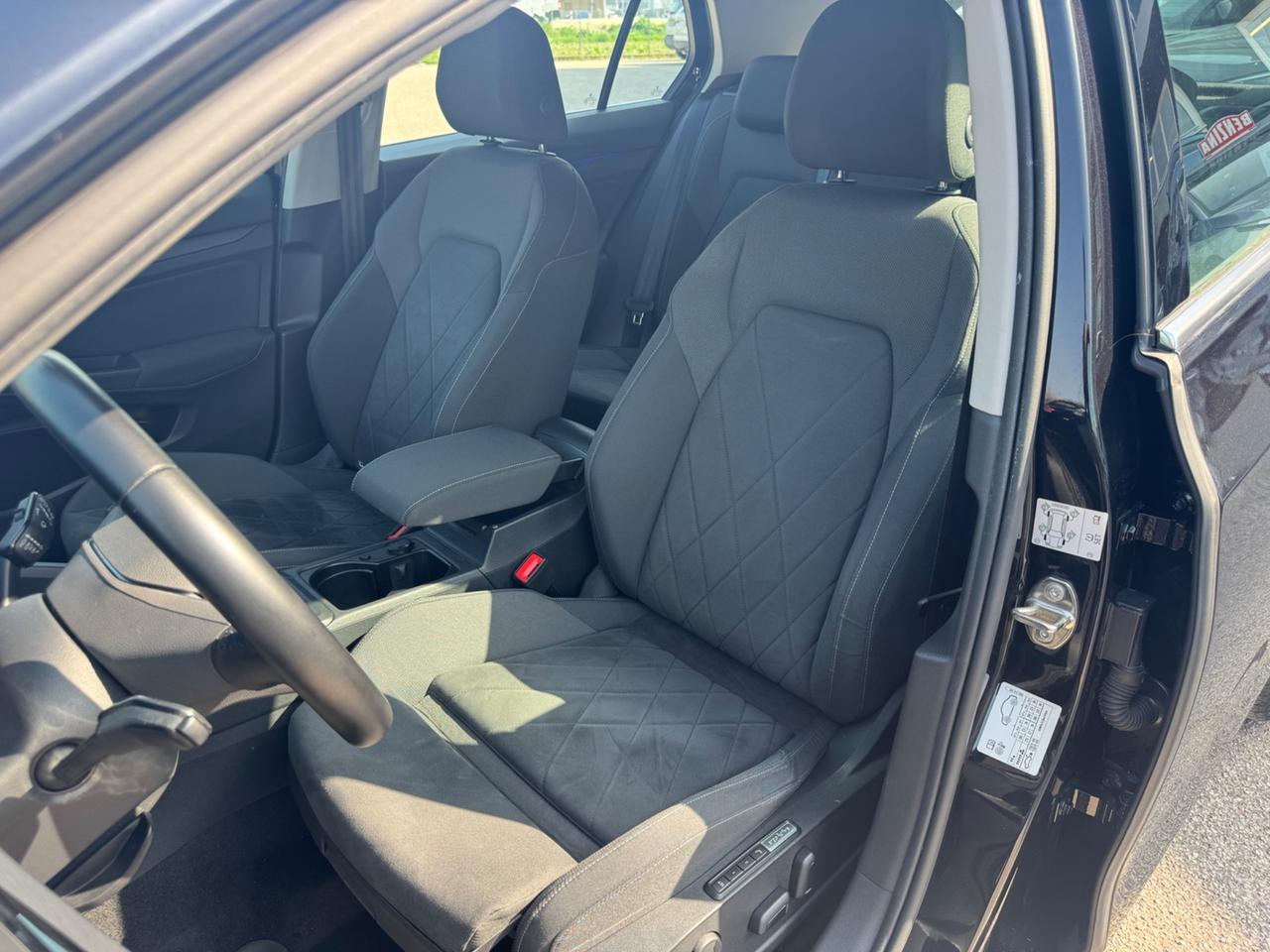 Volkswagen Golf 1.5 TSI 130 CV EVO ACT Style NEOPATENTATI