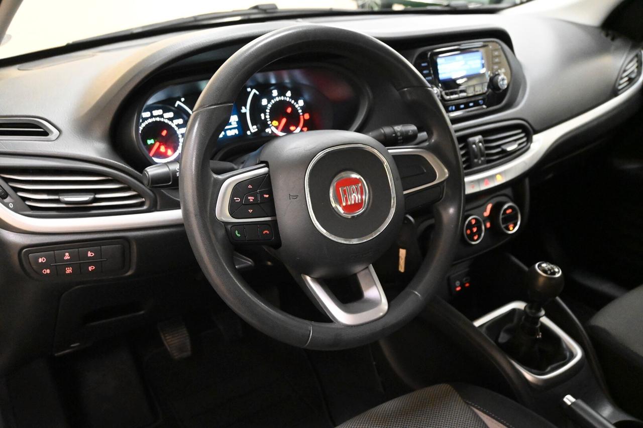 FIAT Tipo (2015-->) Tipo 1.4 4 porte Opening Ed...
