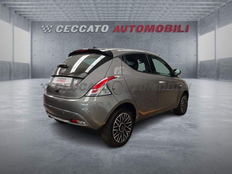 Lancia Ypsilon Ypsilon My24 402 Platino 1.0