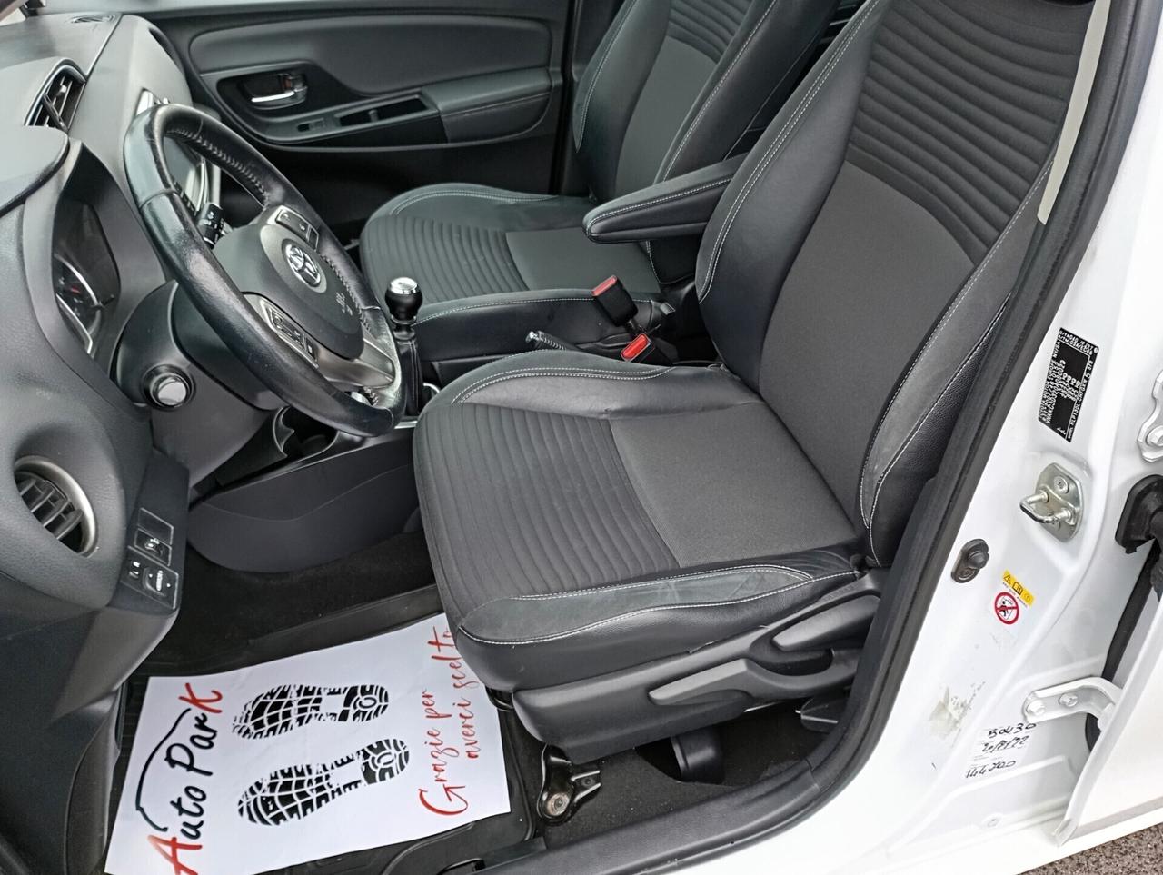 Toyota Yaris 5P 1.4 D-4D Lounge