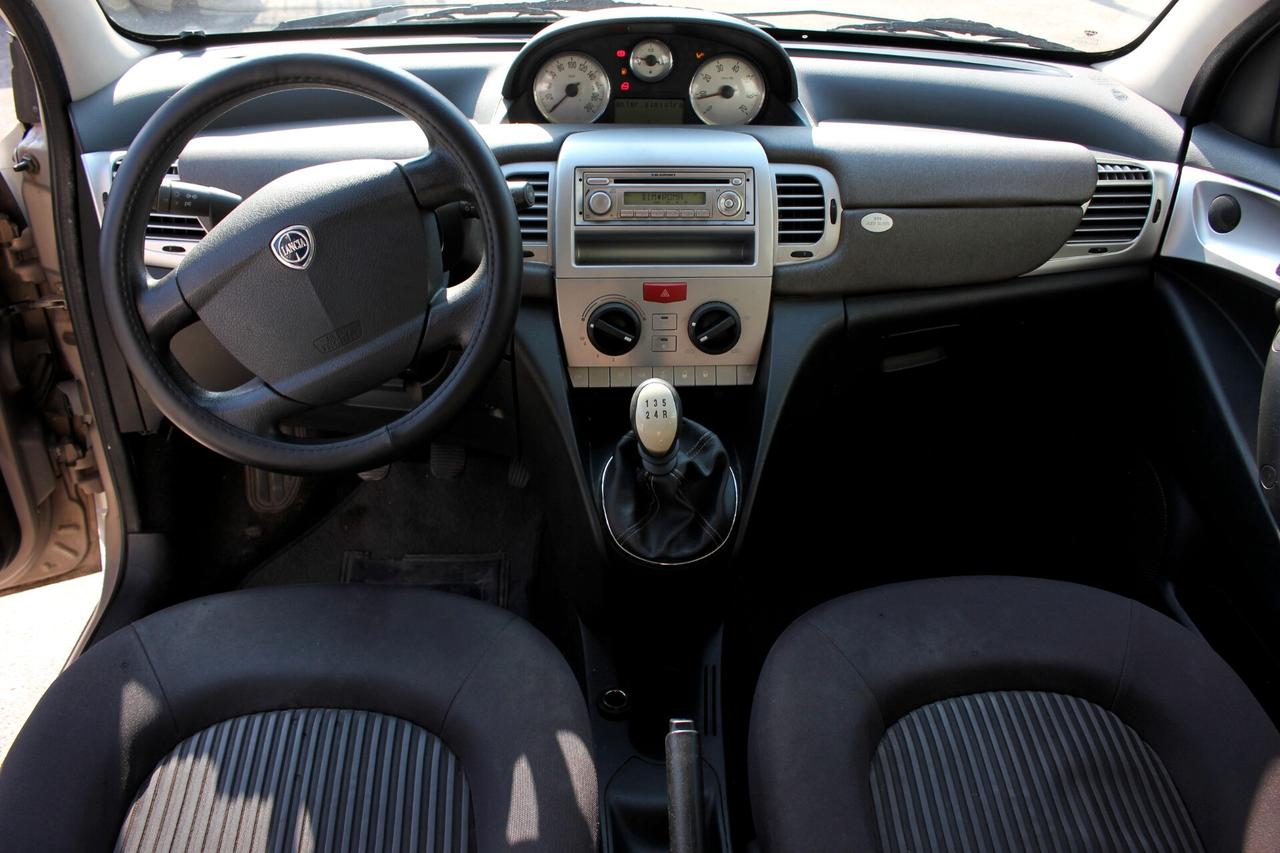 Lancia Ypsilon 1.2 FIRE 60 CV DISTRIBUZIONE FATTA TAGLIANDATA NEOPATENTATI OK