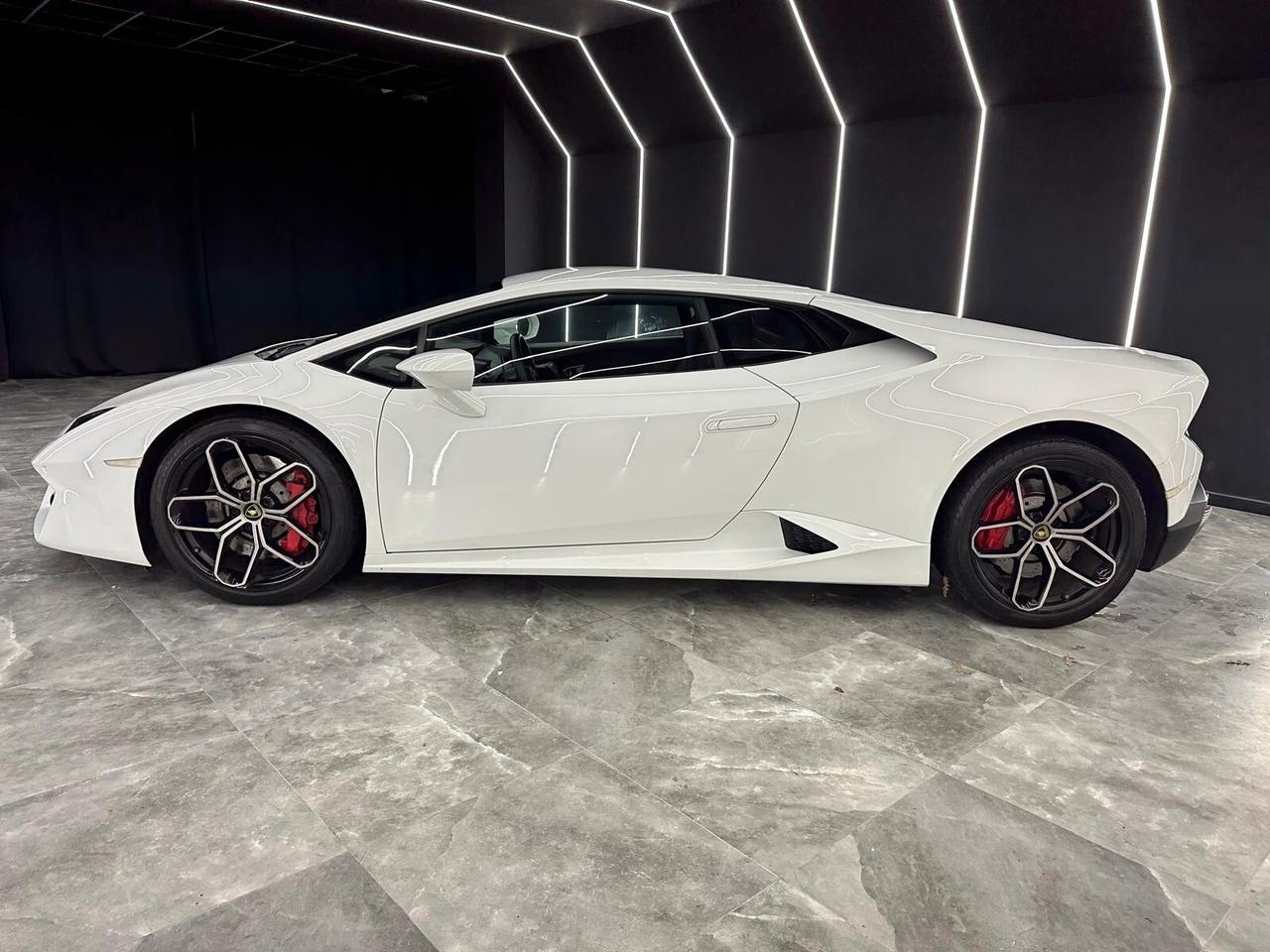 Lamborghini Huracan Coupe Huracan Coupe 5.2 580 rwd