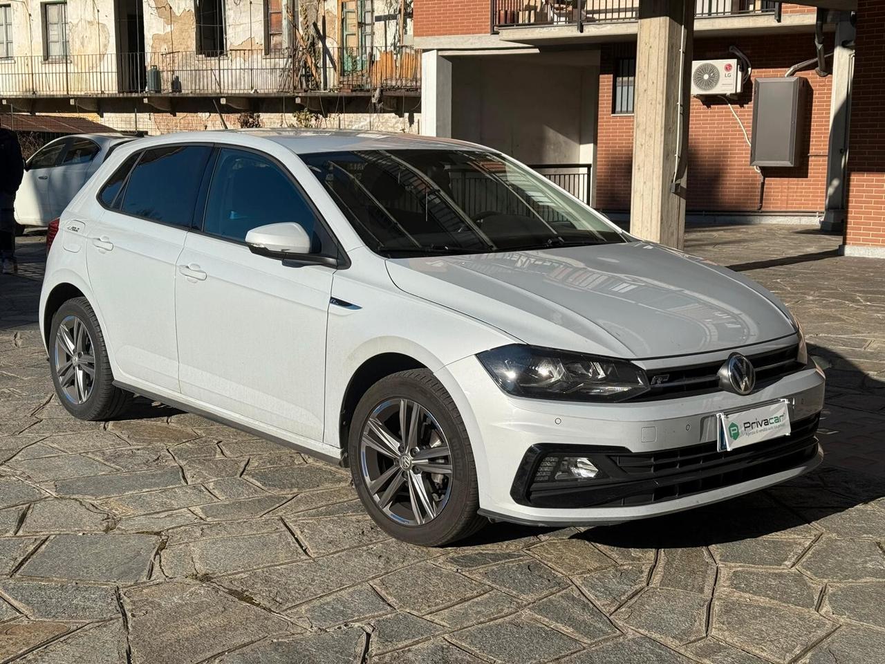 Volkswagen Polo 1.0 TSI 5p. r. line