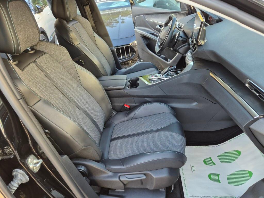 Peugeot NEW 3008 BlueHDi 130CV EAT8 ALLURE