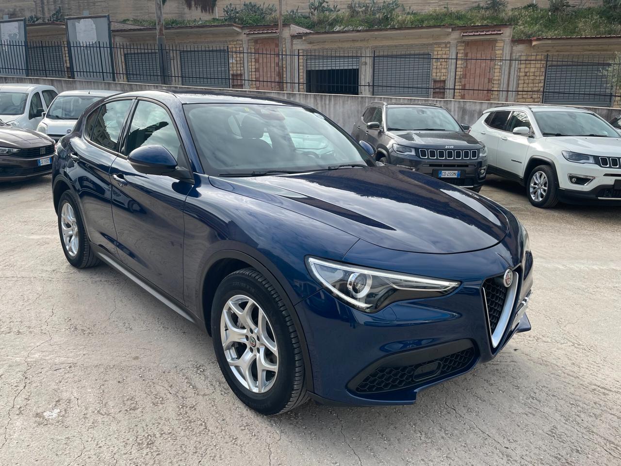 Alfa Romeo Stelvio 2.2 Turbodiesel 190 CV AT8 RWD Business