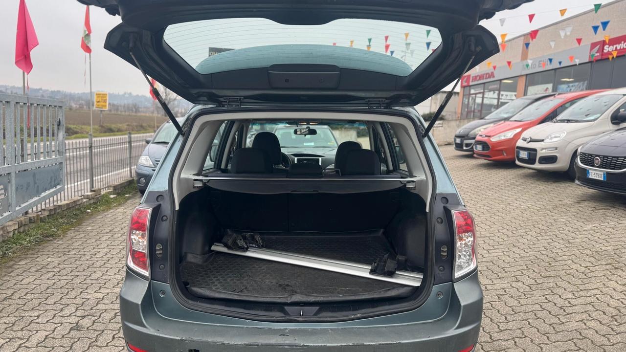 Subaru Forester 2.0D X BR 4X4