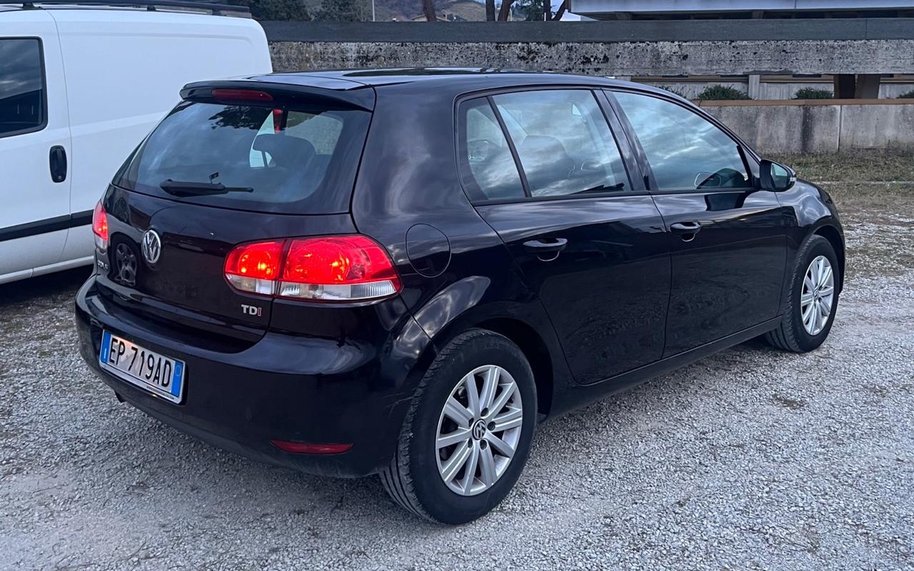 Volkswagen Golf 1.6 TDI 2012 PERFETTA NEOPATENTATI