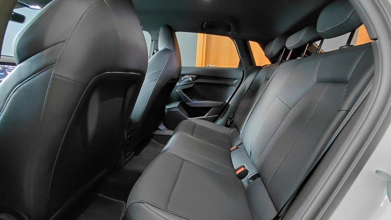 PROMO Audi A3 SPB 35 TDI S tronic SLine