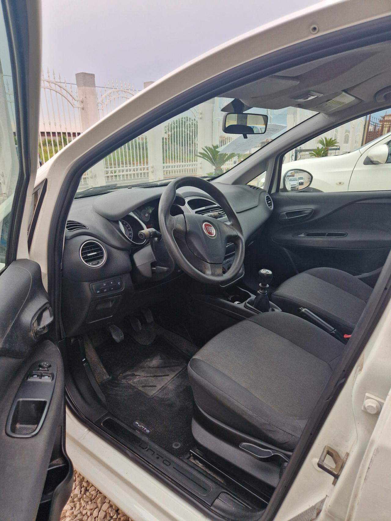 Fiat Punto 1.4 8V 5 porte Easypower Street