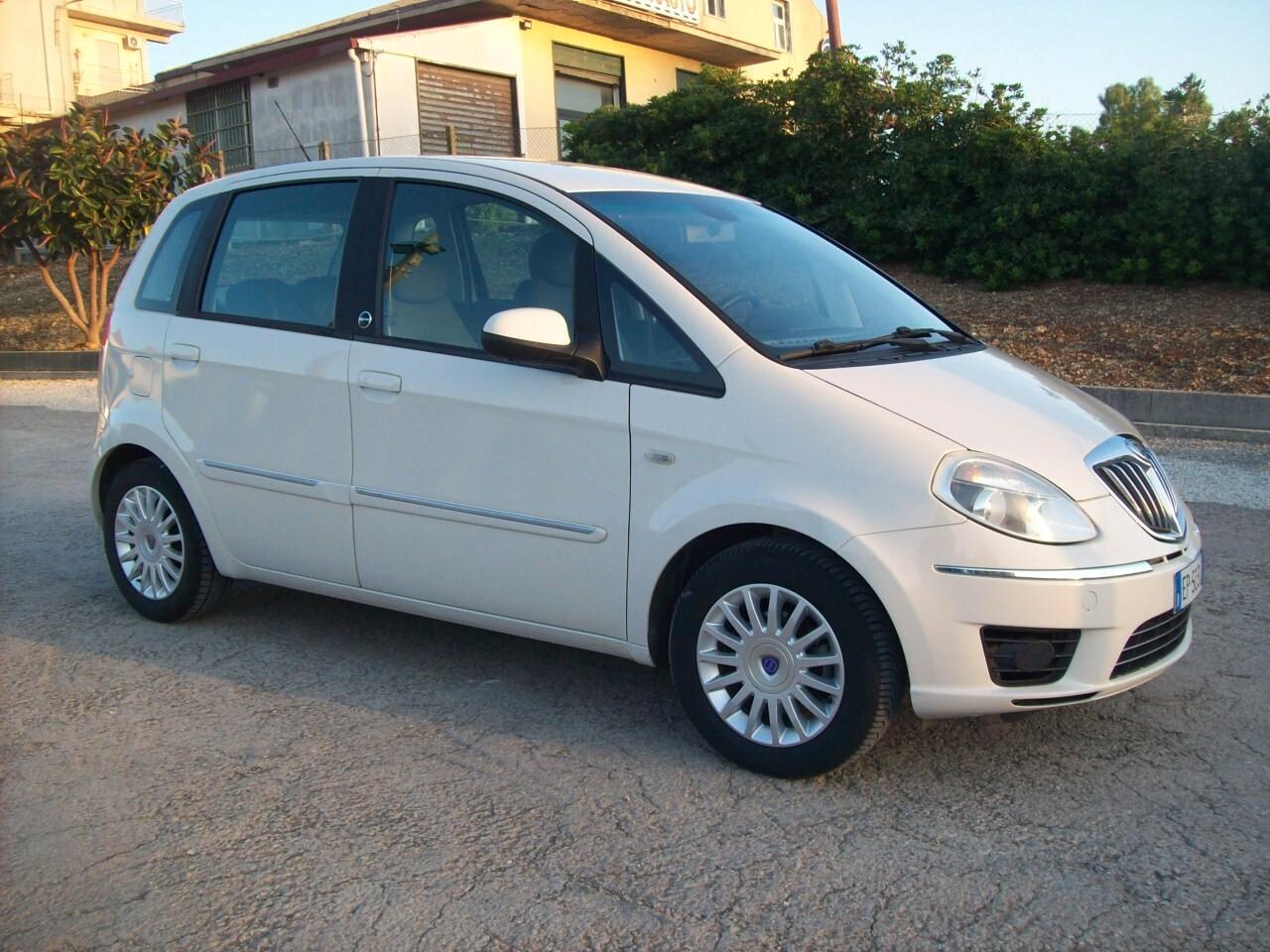 LANCIA MUSA 1.4 GPL / BZ DIVA SCAD. GPL 2033 "2012"