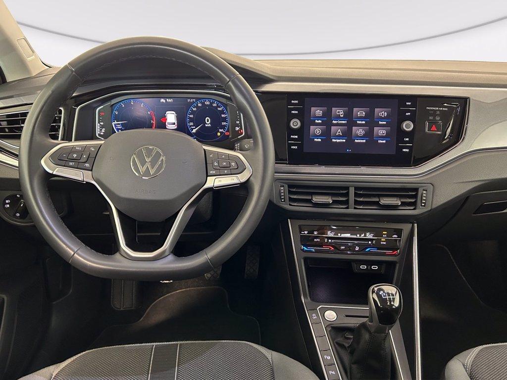VOLKSWAGEN Polo 1.0 tsi style 95cv del 2024