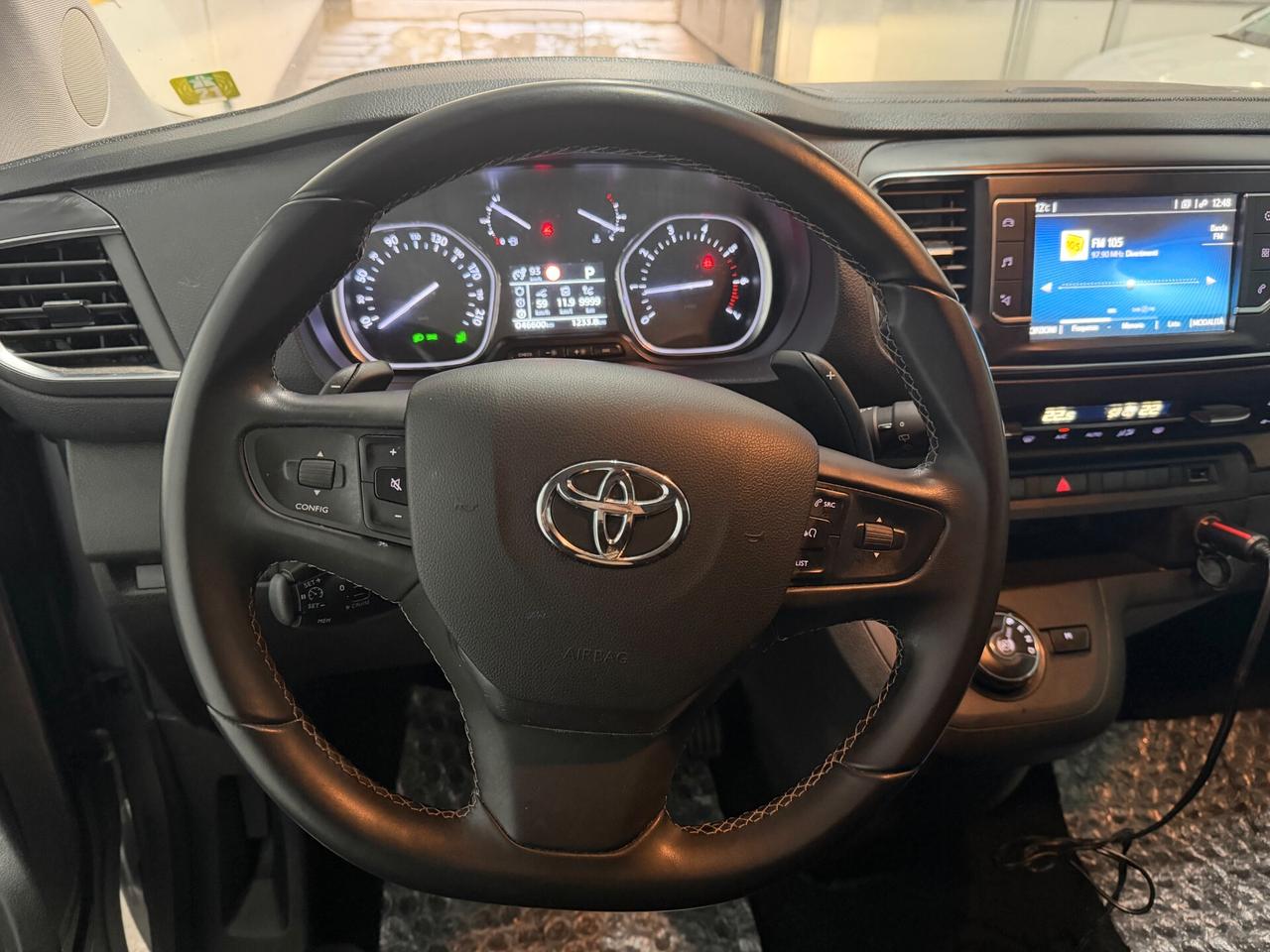 Toyota Proace Toyoya CROSSCAMP TY 2.0d Automatico