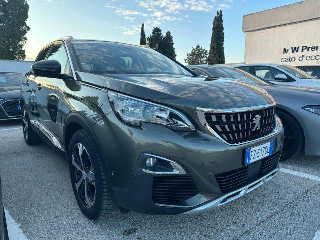 PEUGEOT 3008 BlueHDi 130 S&S EAT8 Crossway