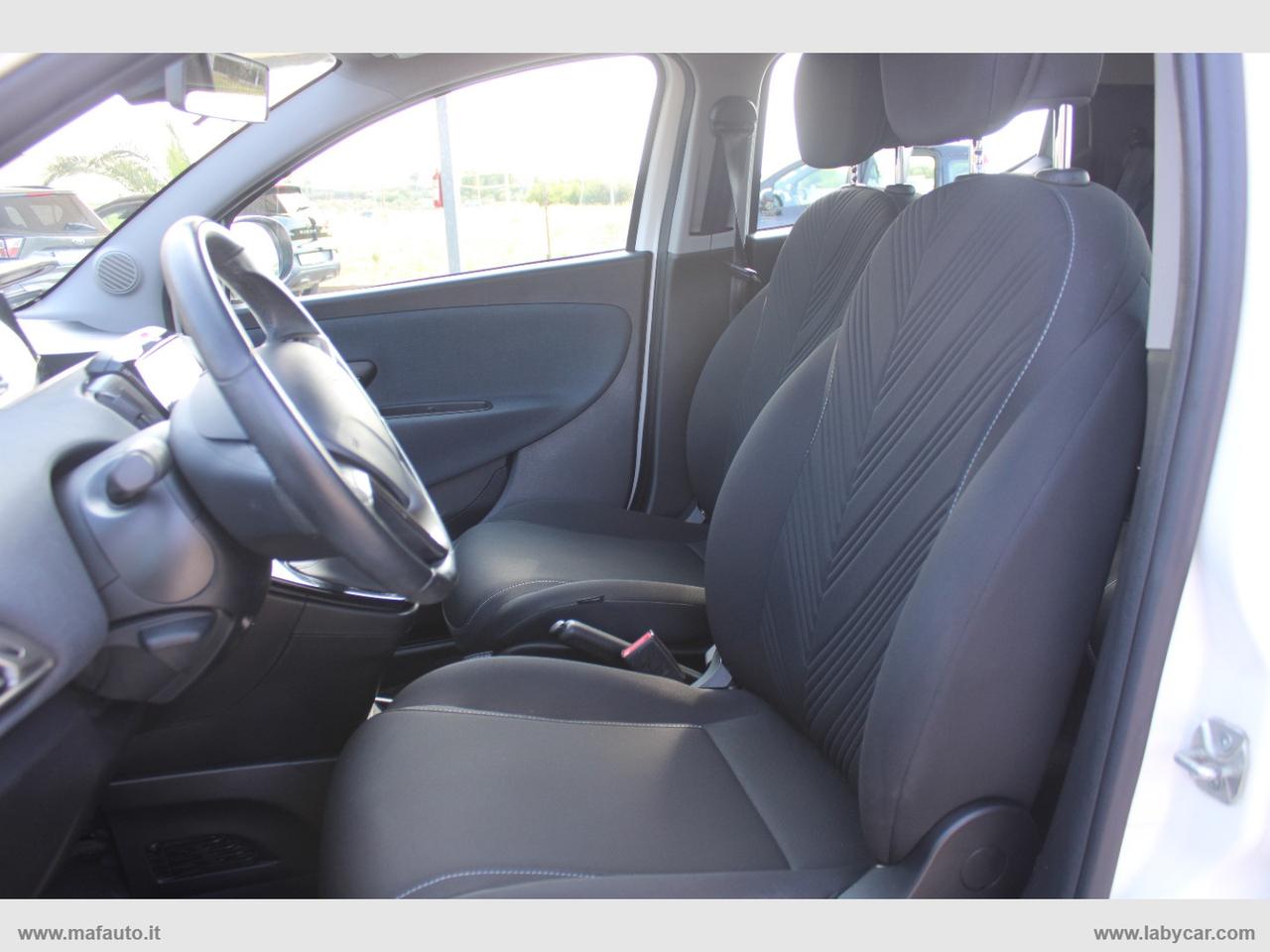 LANCIA Ypsilon 1.0 FireFly 5p.S&S Hyb. Eco Gold
