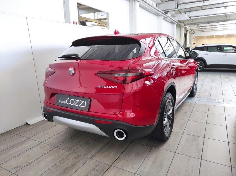 ALFA ROMEO Stelvio - Stelvio 2.2 Turbodiesel 180 CV AT8 Q4 Executive