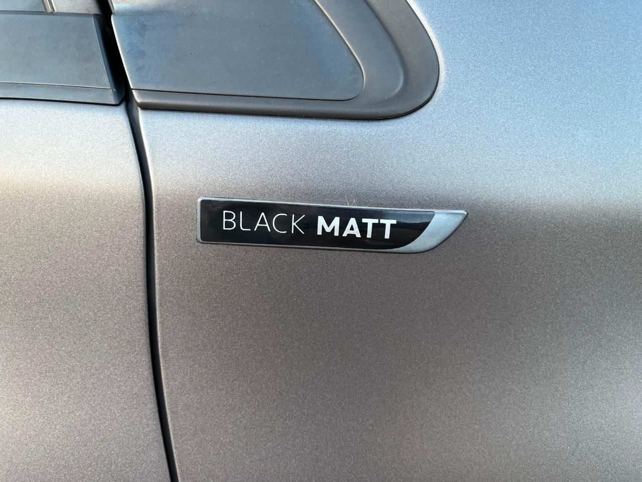 Peugeot 2008 BlueHDi 120 S&S Black Matt