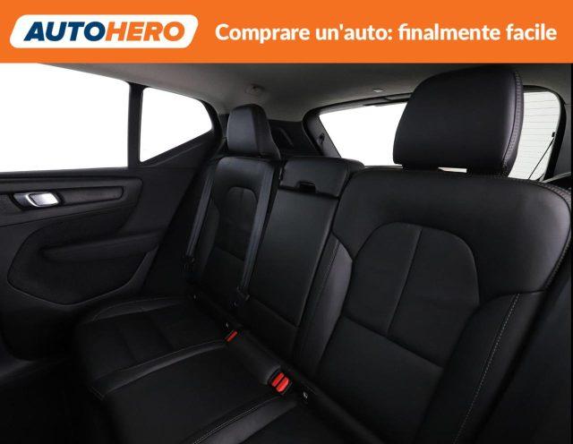 VOLVO XC40 B3 automatico Ultimate Dark N1