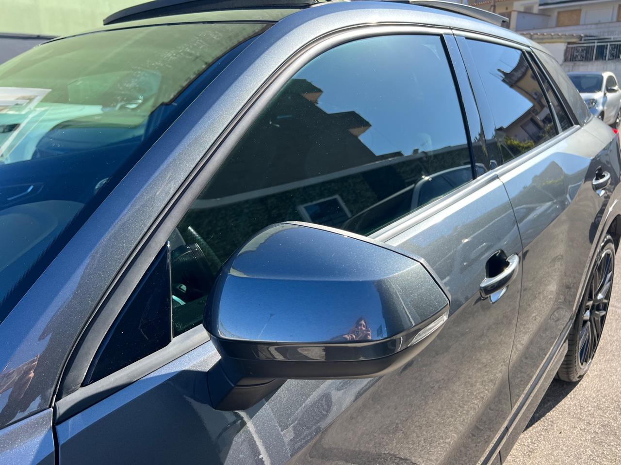 Audi Q2 35 TDI quattro S tronic Identity Black