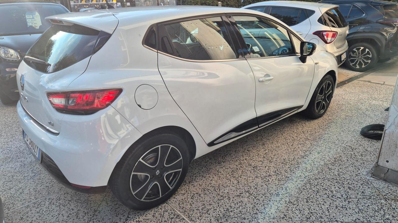 Renault Clio dCi 8V 75CV Start&Stop 5 porte Energy Life