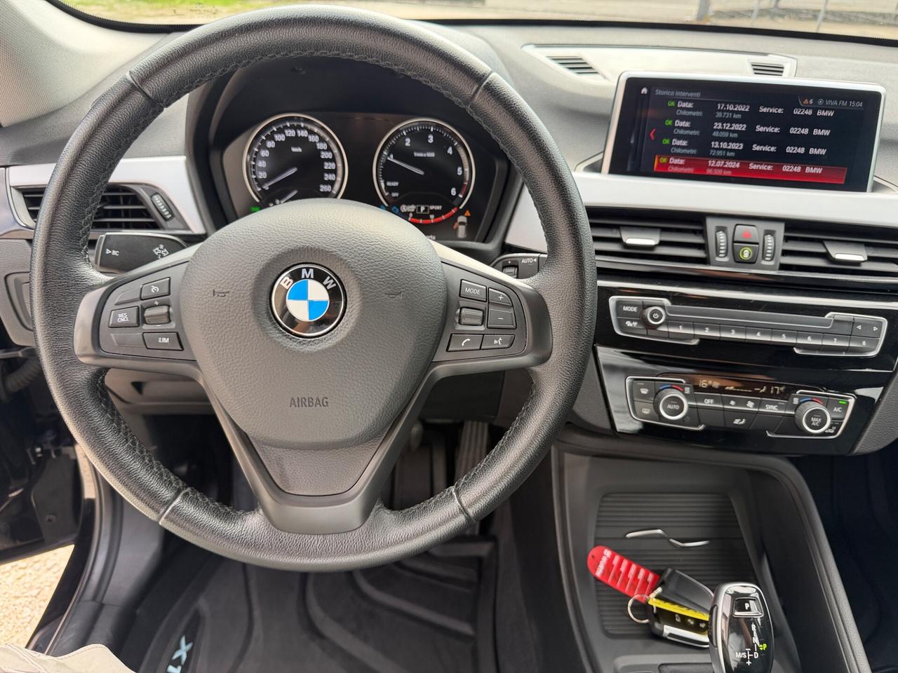 Bmw X1 sdrive16d Business Advantage FARI LED NAVI OK NEOPATENTATI