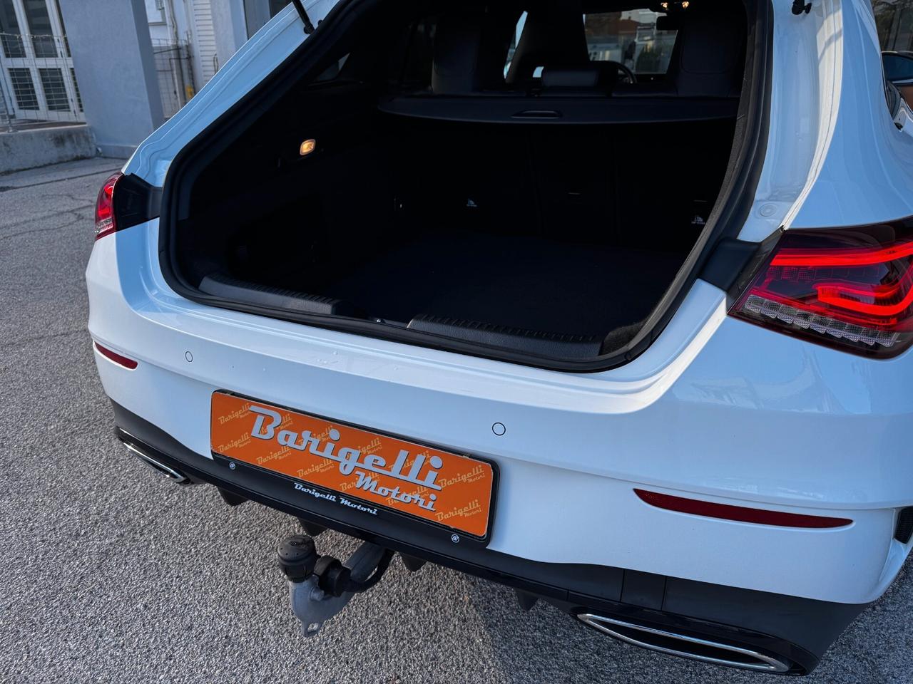 Mercedes-benz CLA 200 Automatic Shooting Brake Premium Amg, Gancio traino, Tetto