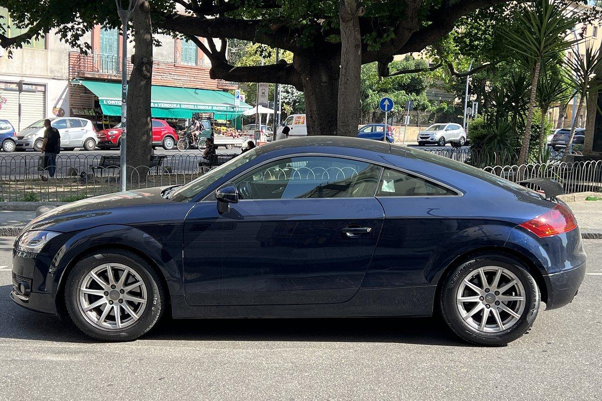 AUDI TT Coupé 1.8 TFSI