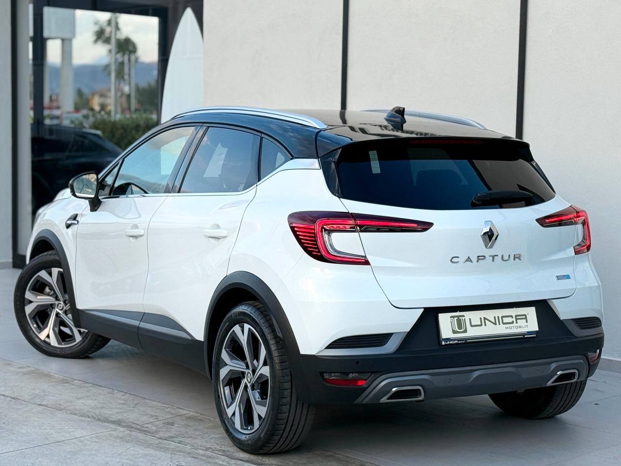 Renault Captur 1.6 Hybrid E-Tech 160 CV RS Line