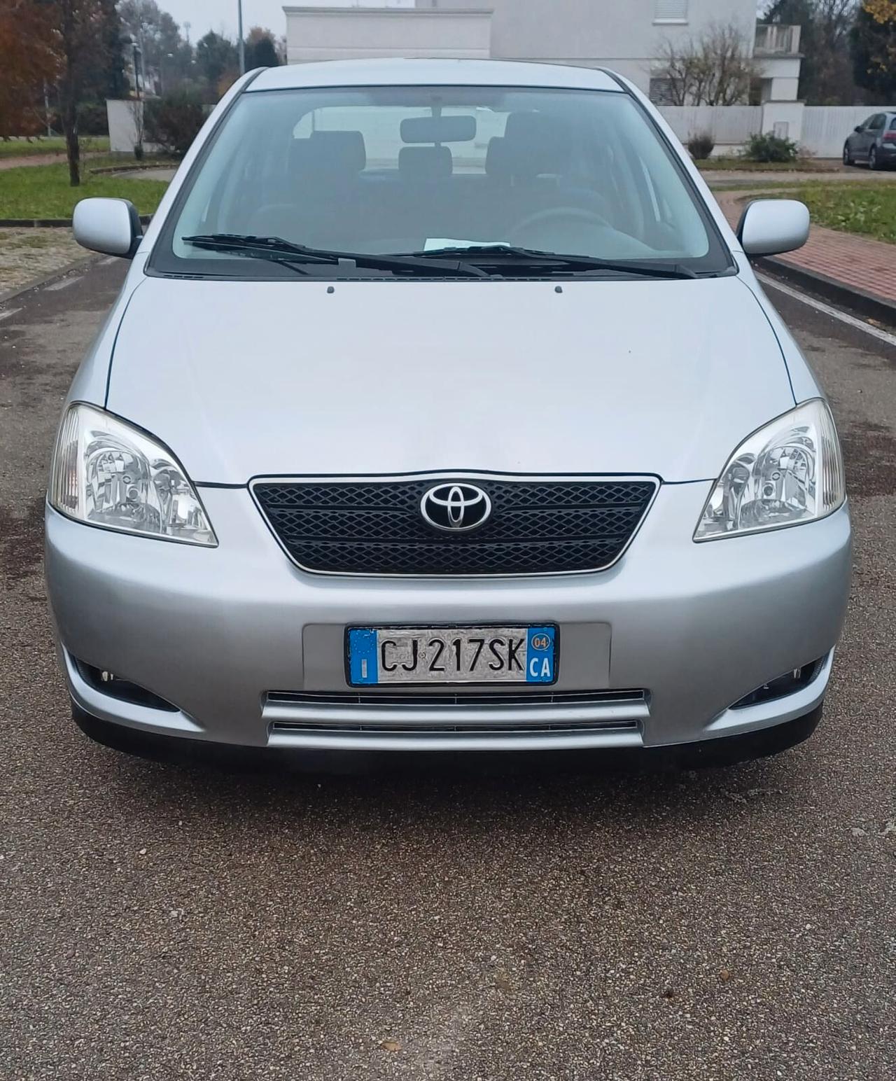 Toyota Corolla 2.0 16V D-4D 5 porte