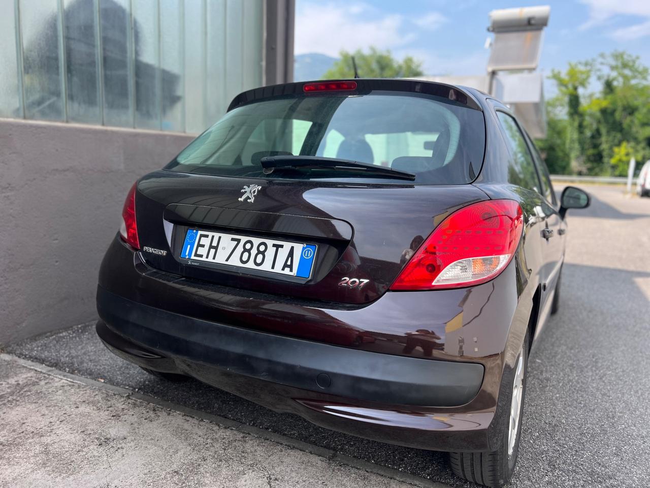 Peugeot 207 1.4 VTi 95CV 5p. Active