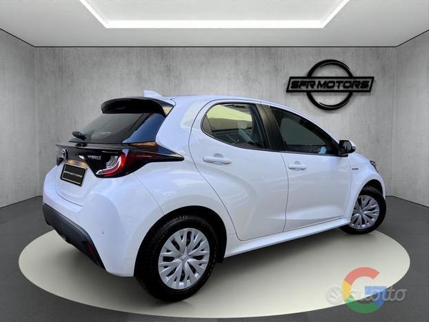 Toyota Yaris Hybrid Active1.5 92cv - PREZZO PROMO