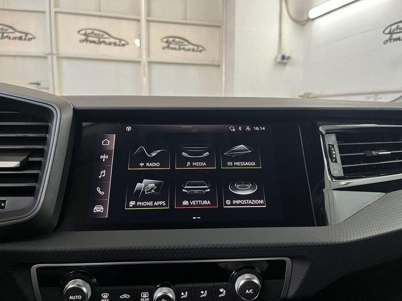 Audi A1 A1 SPB 25 TFSI S tronic Identity Black TUA DA 259,00 AL MESE