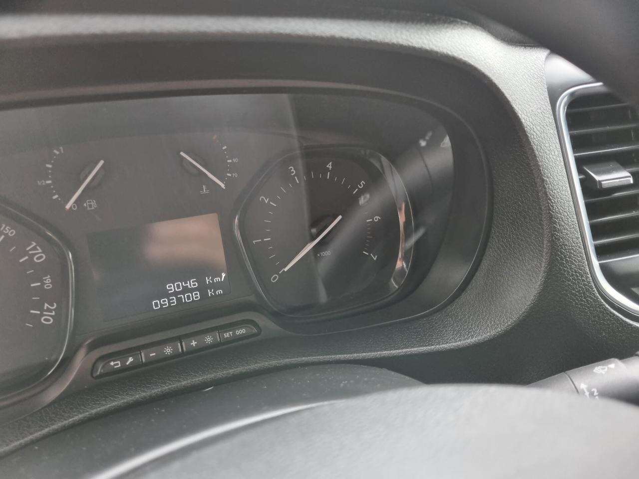 Toyota Proace Verso 1.4D STYLE disabili