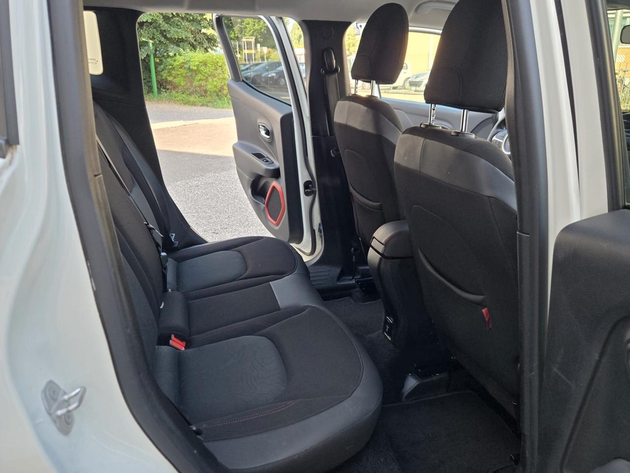 Jeep Renegade 2.0 Mjt 170CV 4WD Low Trailhawk