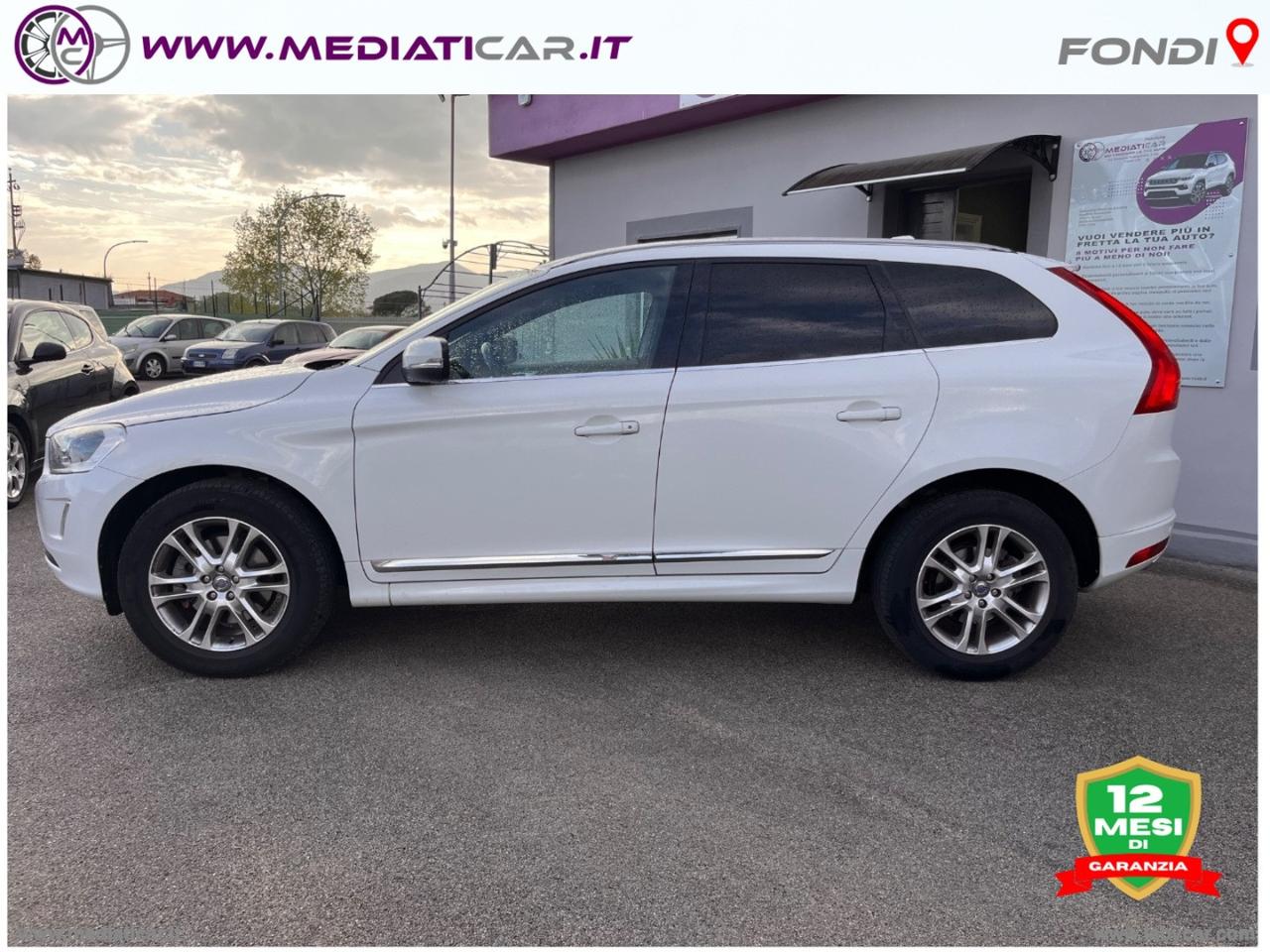 VOLVO XC60 D5 AWD Geartronic Momentum