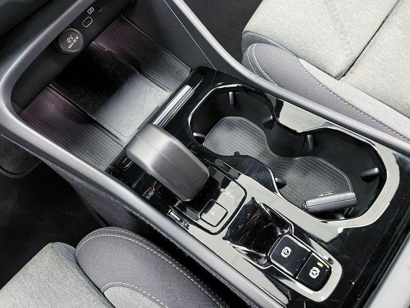 Volvo XC40 XC40 B3 163CV AUT PLUS DARK