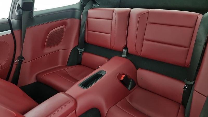 Porsche 911 911 3.0 Carrera 4 Coupé