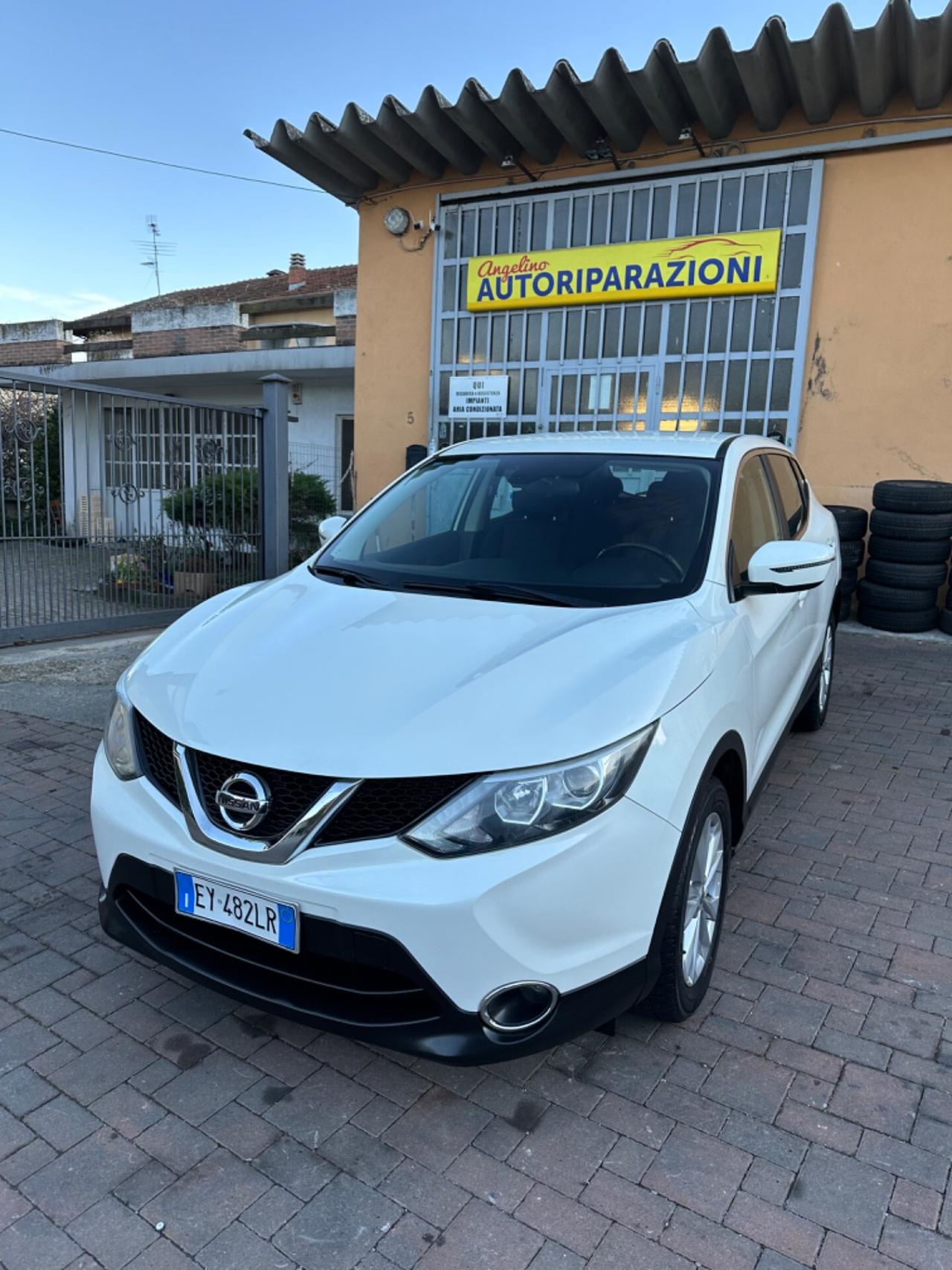 Nissan Qashqai 1.5 dCi Visia