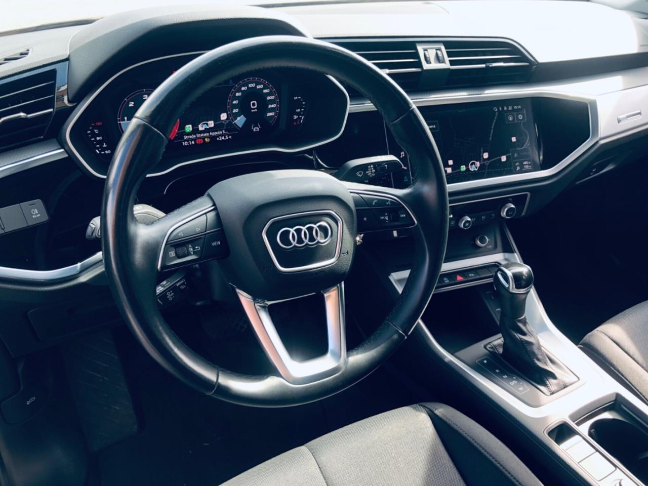Audi Q3 35 TDI S tronic Business