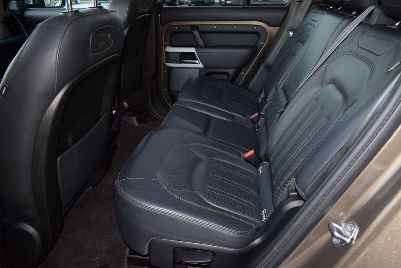 Land Rover Defender Defender 110 2.0 SD4 240CV AWD Auto HSE