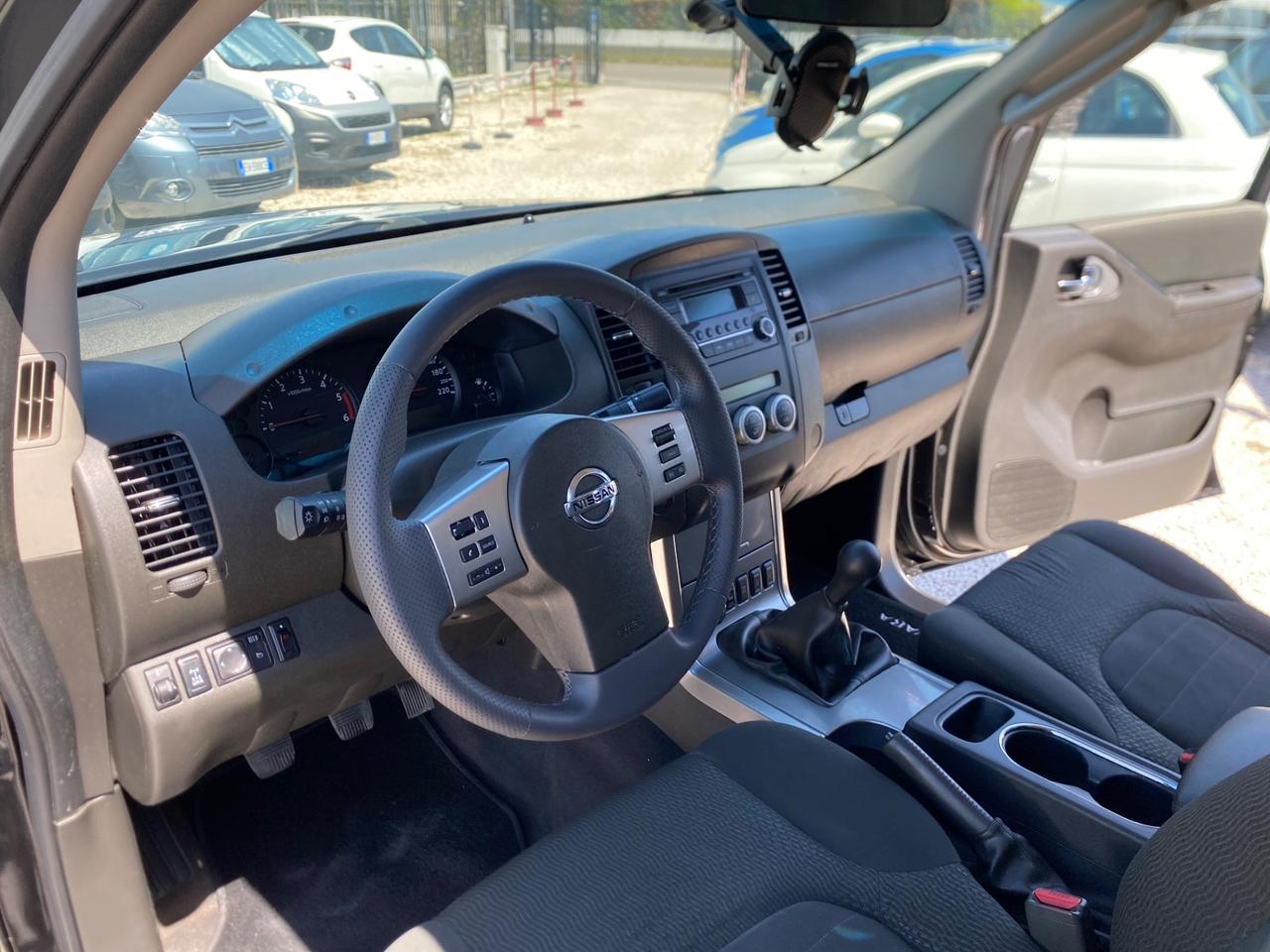 Nissan Navara N1 AUTOCARRO GANCIO TRAINO 2.5 dCi 190CV 4 porte Double Cab Sport