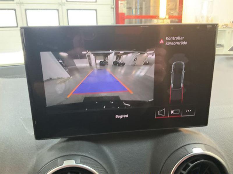 Audi Q2 30 TFSI Advanced Virtual, Navi, Retrocamera, Sedili riscaldati