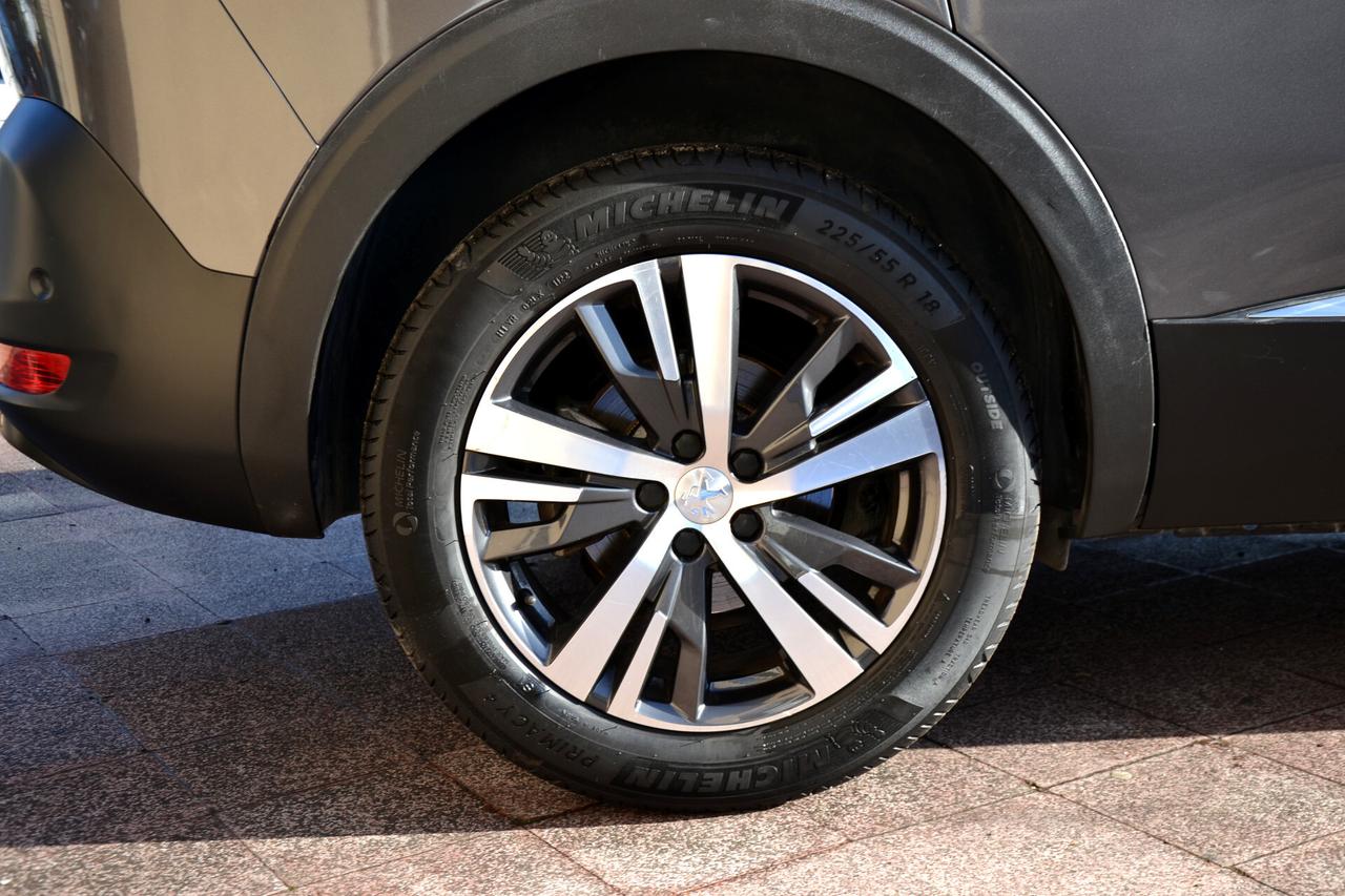 Peugeot 5008 2.0 HDi 180CV 7POSTI AUT.+NAV+LED+RCAM+PELLE+PDC