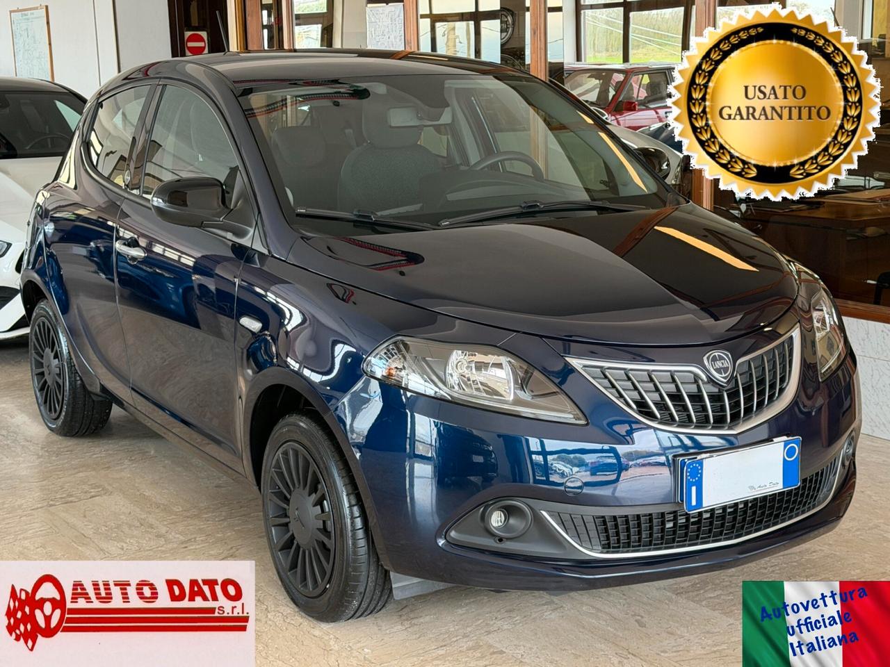 Lancia Ypsilon 1.0 FIREFLY 70 cv. Hybrid SILVER