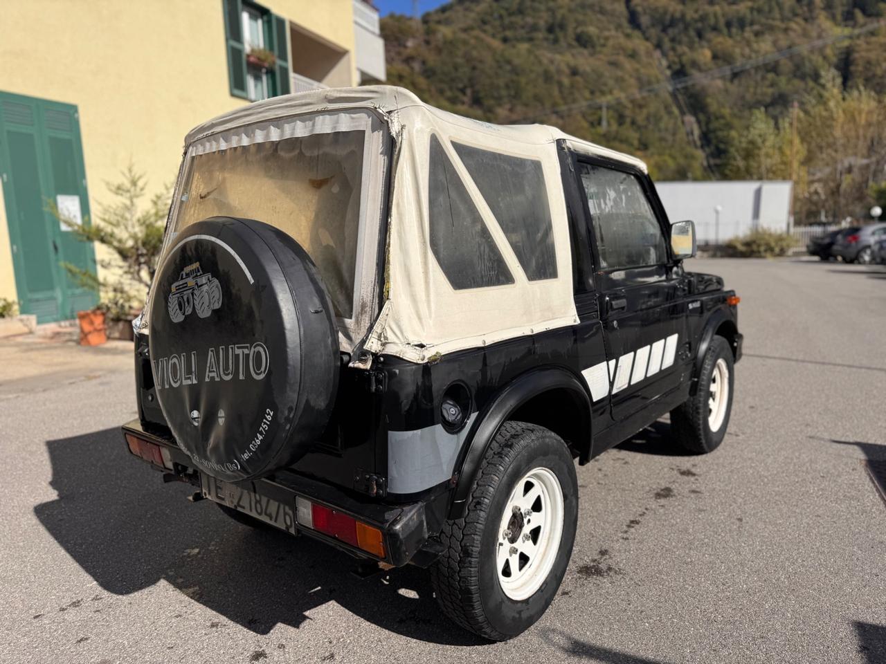 Suzuki SJ 410 SJ413 Cabriolet PL De Luxe