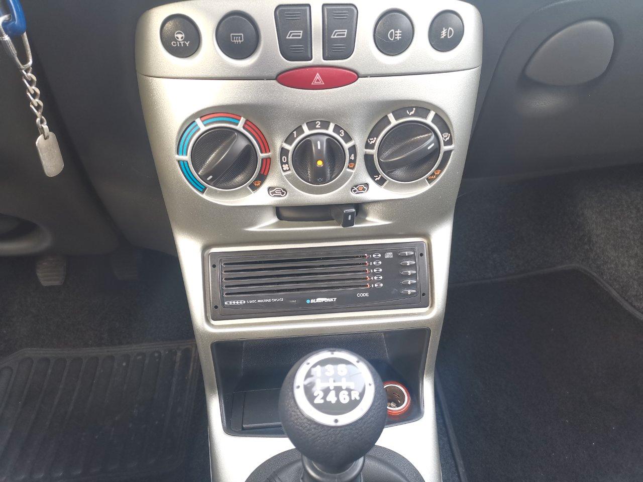 Fiat Punto 3 Porte Punto 3p 1.2 16v Sporting c/2airbag