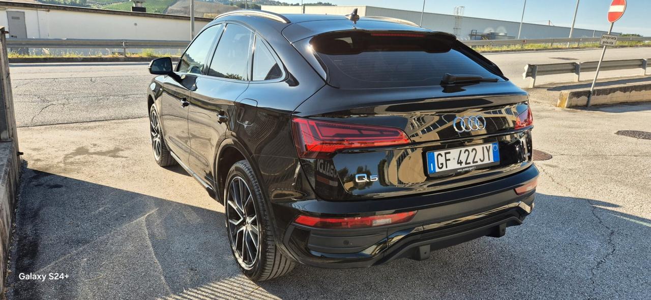 Audi Q5 45 TFSIe quattro S tronic S line plus